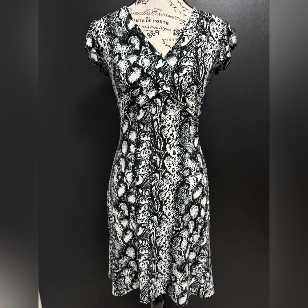 Ronny Kobo Collection Black and White Sheath Dress with Flutter Sleeves